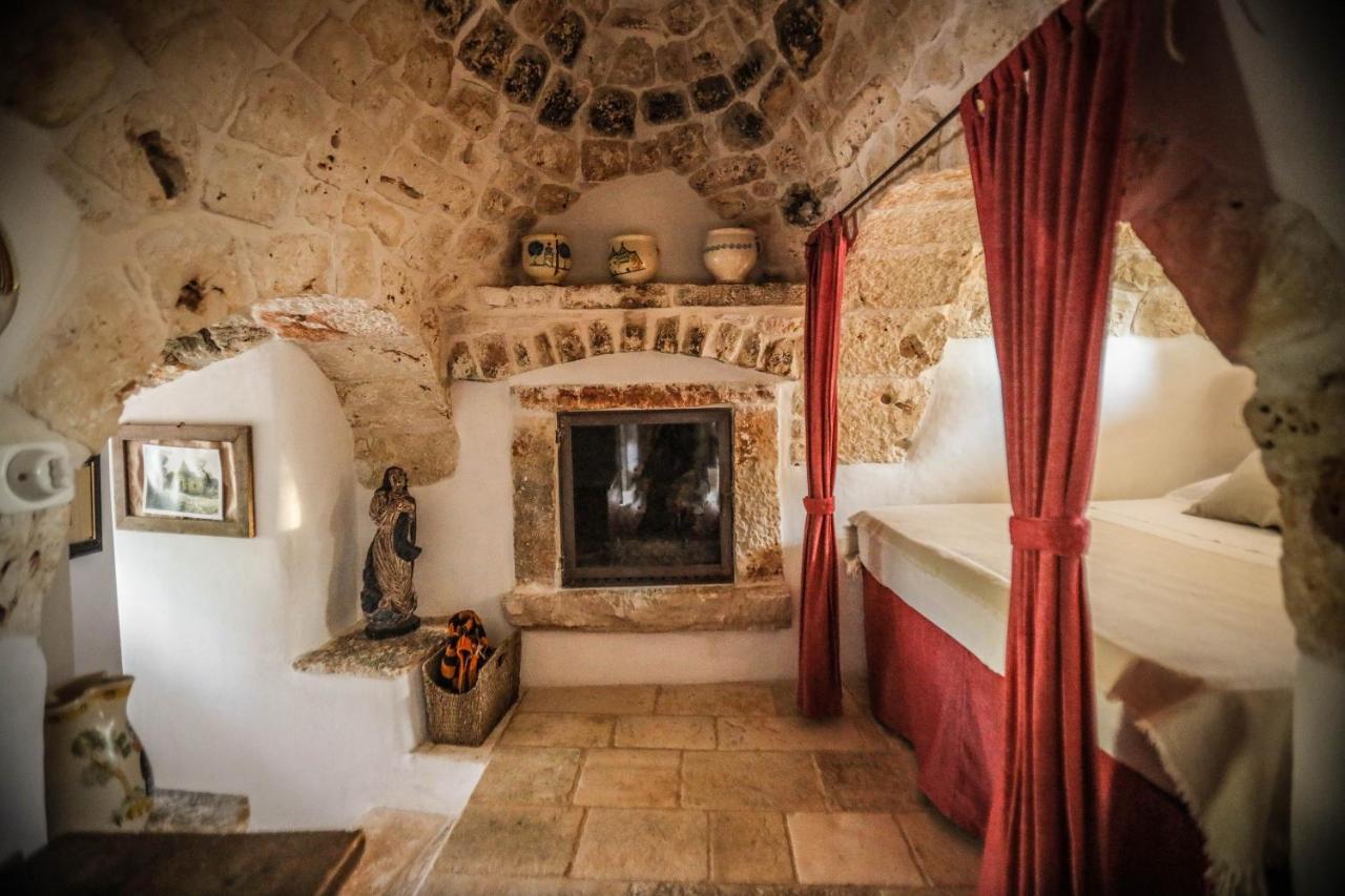 Вилла Trulli Il Geco Sognante Челье-Мессапика Экстерьер фото